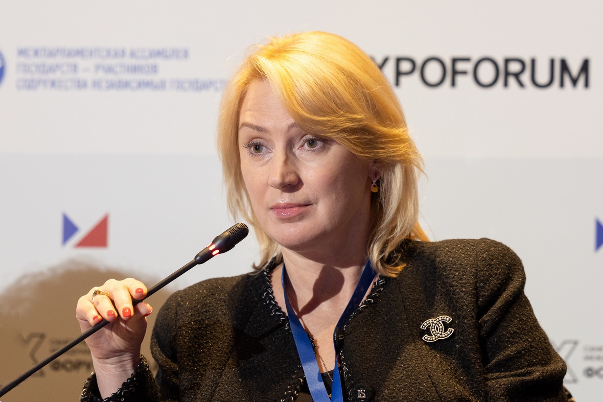 Юлия Абраменко, «Теремок»