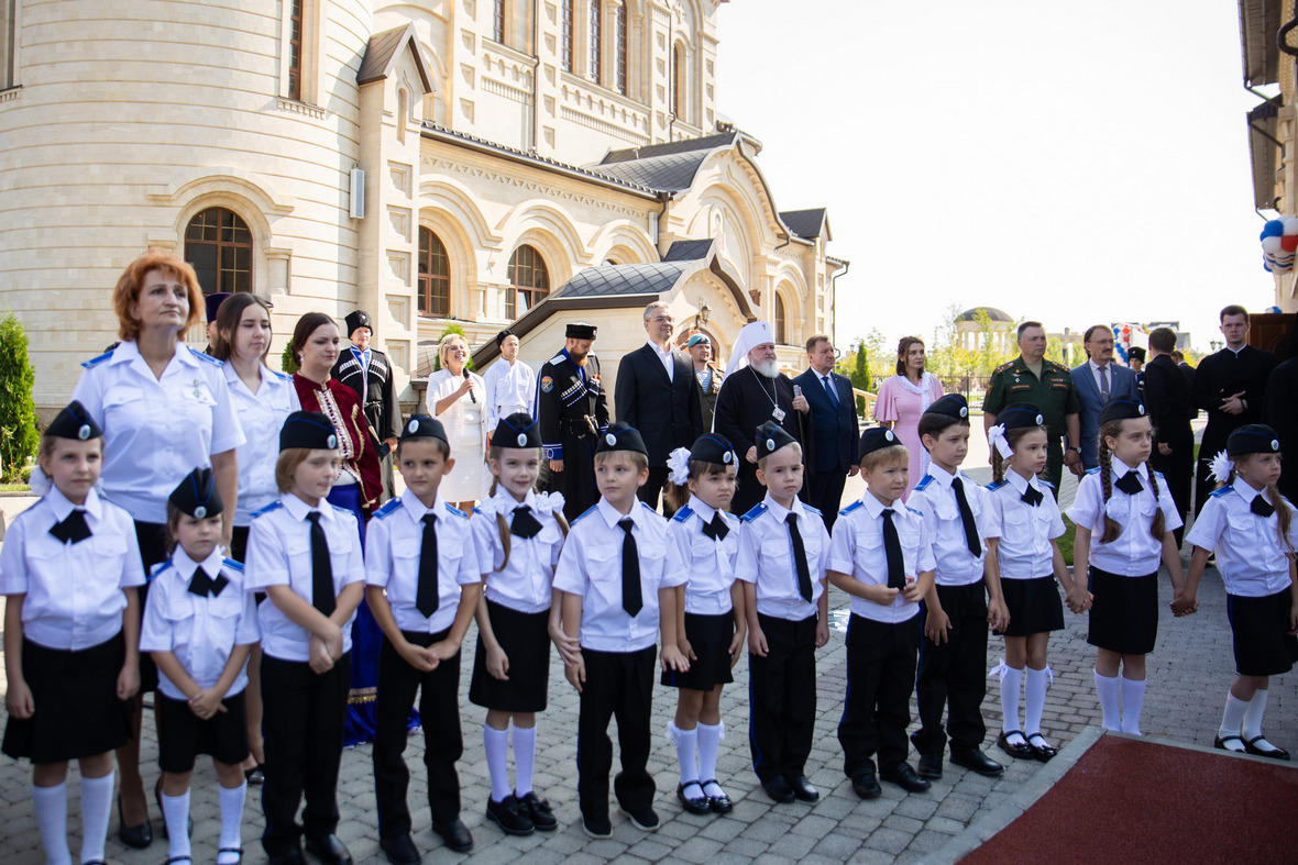 В Ставрополе в День знаний торжественно открыли православную гимназию 
