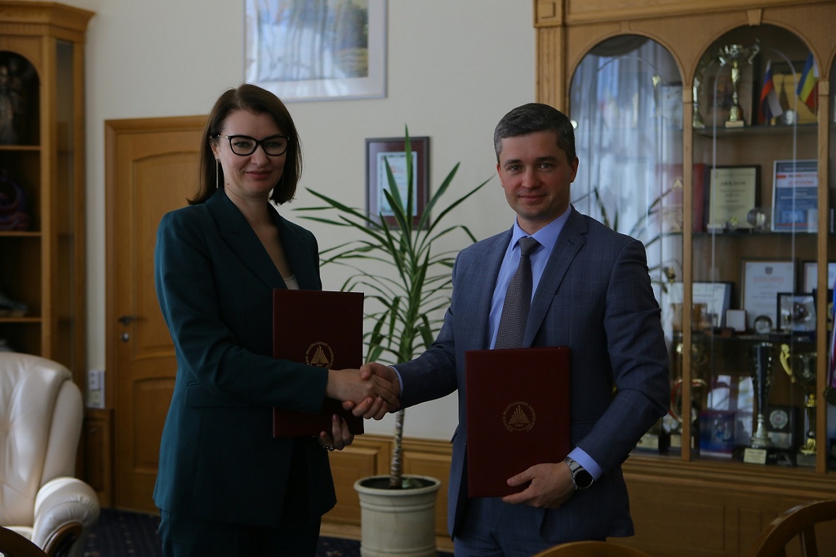 «Ростелеком» и ЮФУ подписали соглашение о партнерстве
