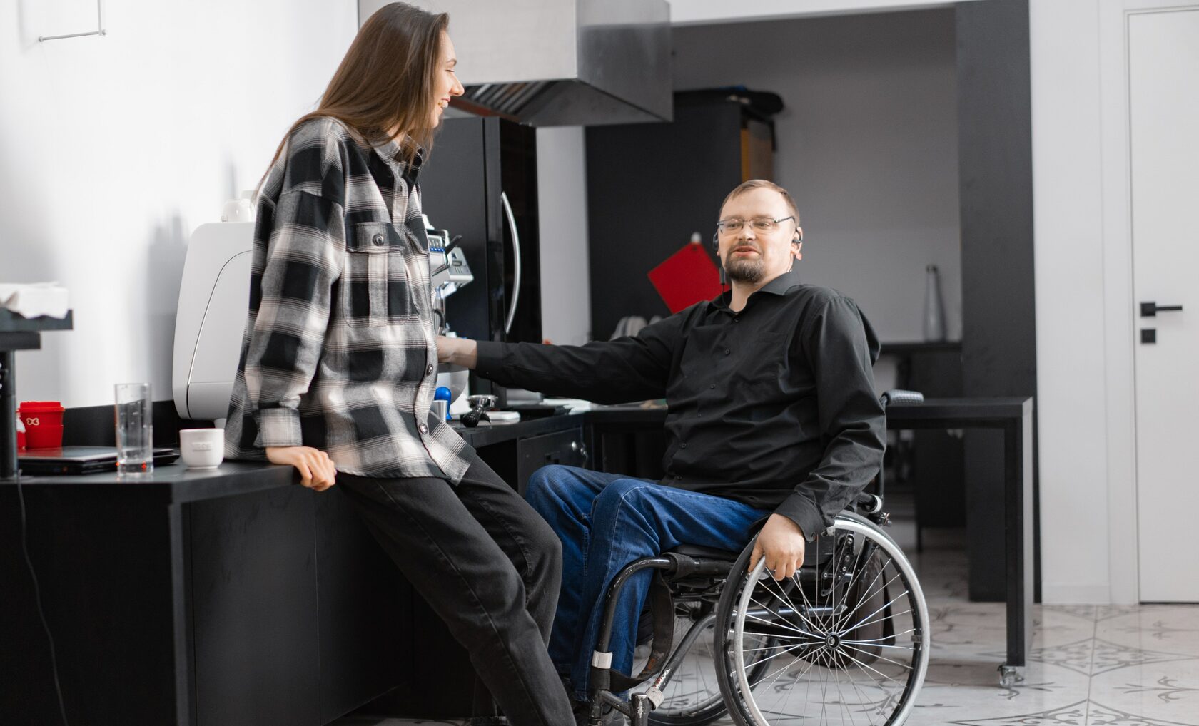 Инклюзивный наем: почему выгодно брать на работу человека с инвалидностью