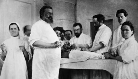 А.Л. Нагибин на операции (1912-1913 годы)