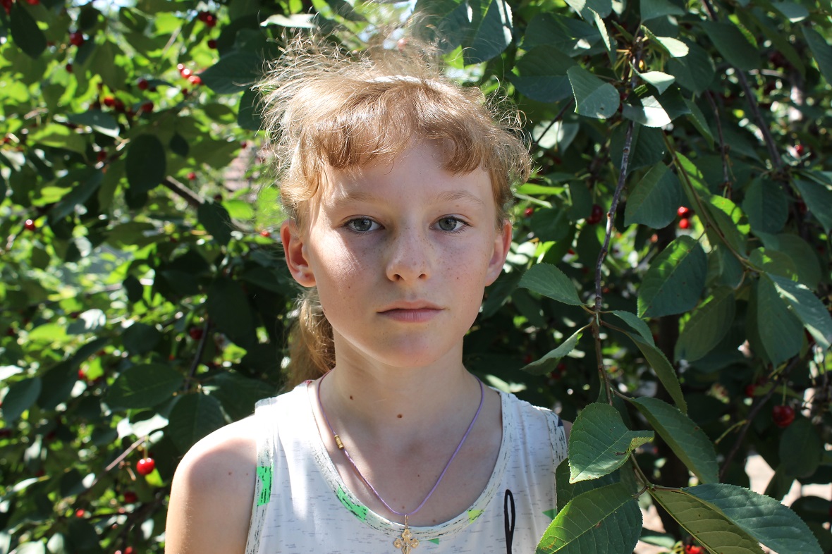 12-летней Яне требуется ортопедический корсет стоимостью 83 296 рублей