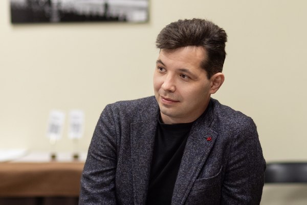 Иван Котковский, Sense