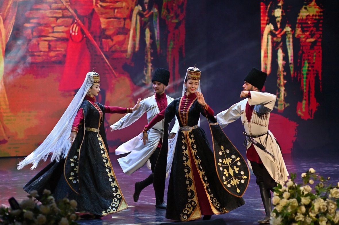 Фото: пресс-служба АГУ