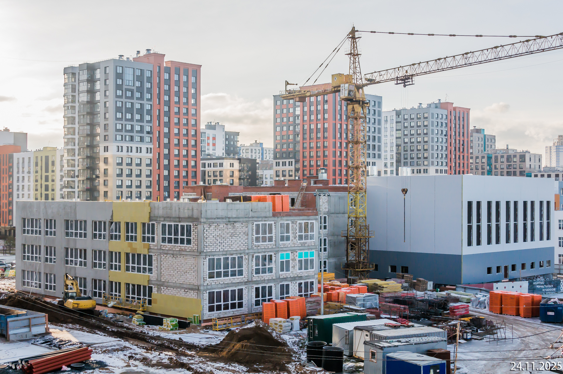 Готовность нового спорткомплекса в микрорайоне Ива-1 в Перми достигла 65%