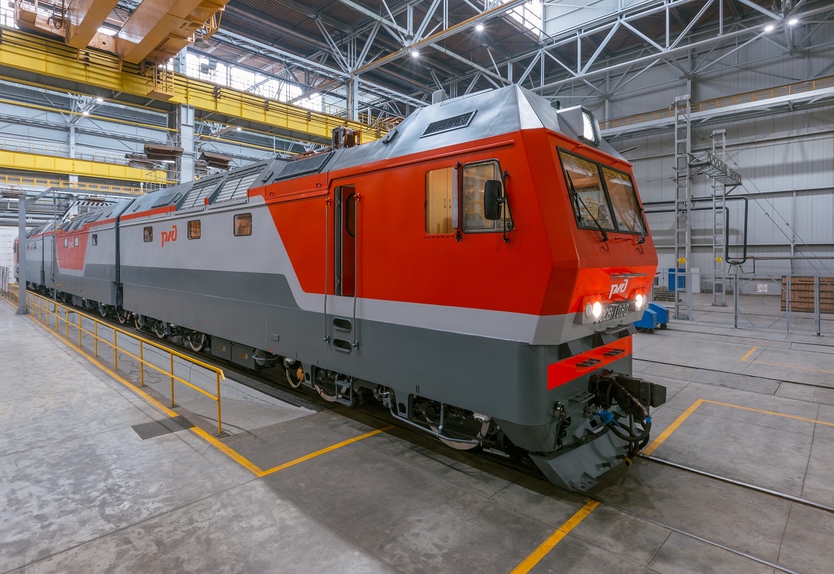 «Уральские локомотивы» участвуют в программе развития восточного полигона