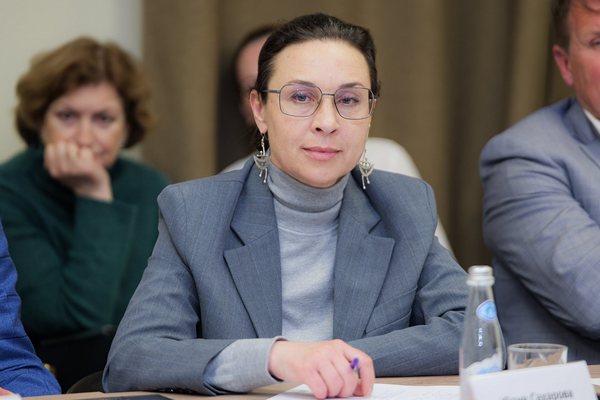Юлия Сахарова, HeadHunter