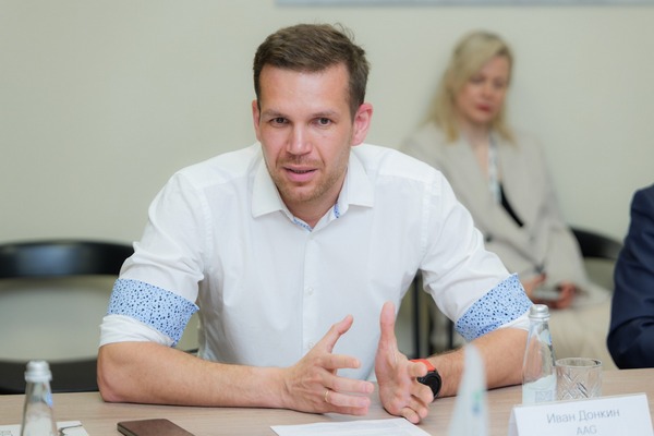 Иван Донкин, AAG