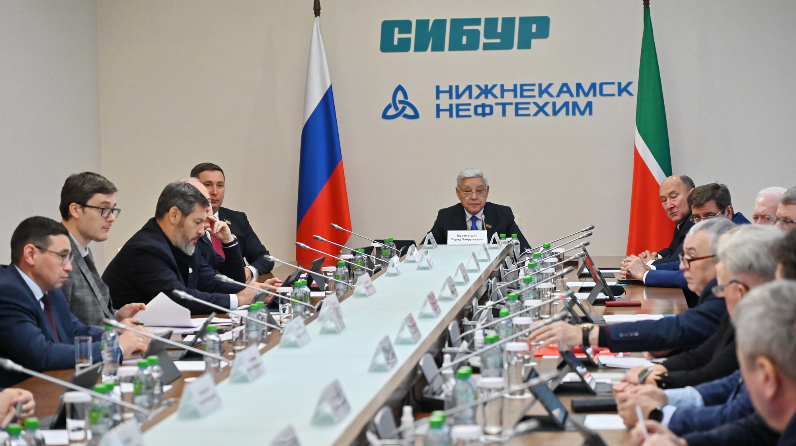 Фото: пресс-служба Госсовета РТ