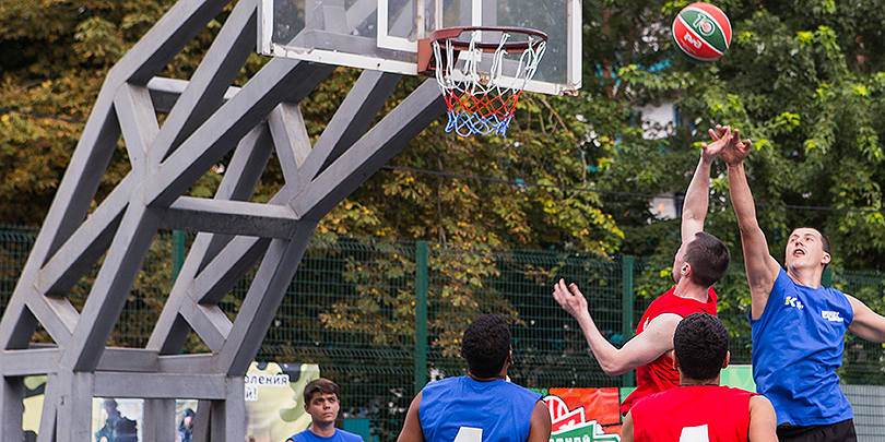 РБК Юг провел в Краснодаре турнир по уличному баскетболу 3х3