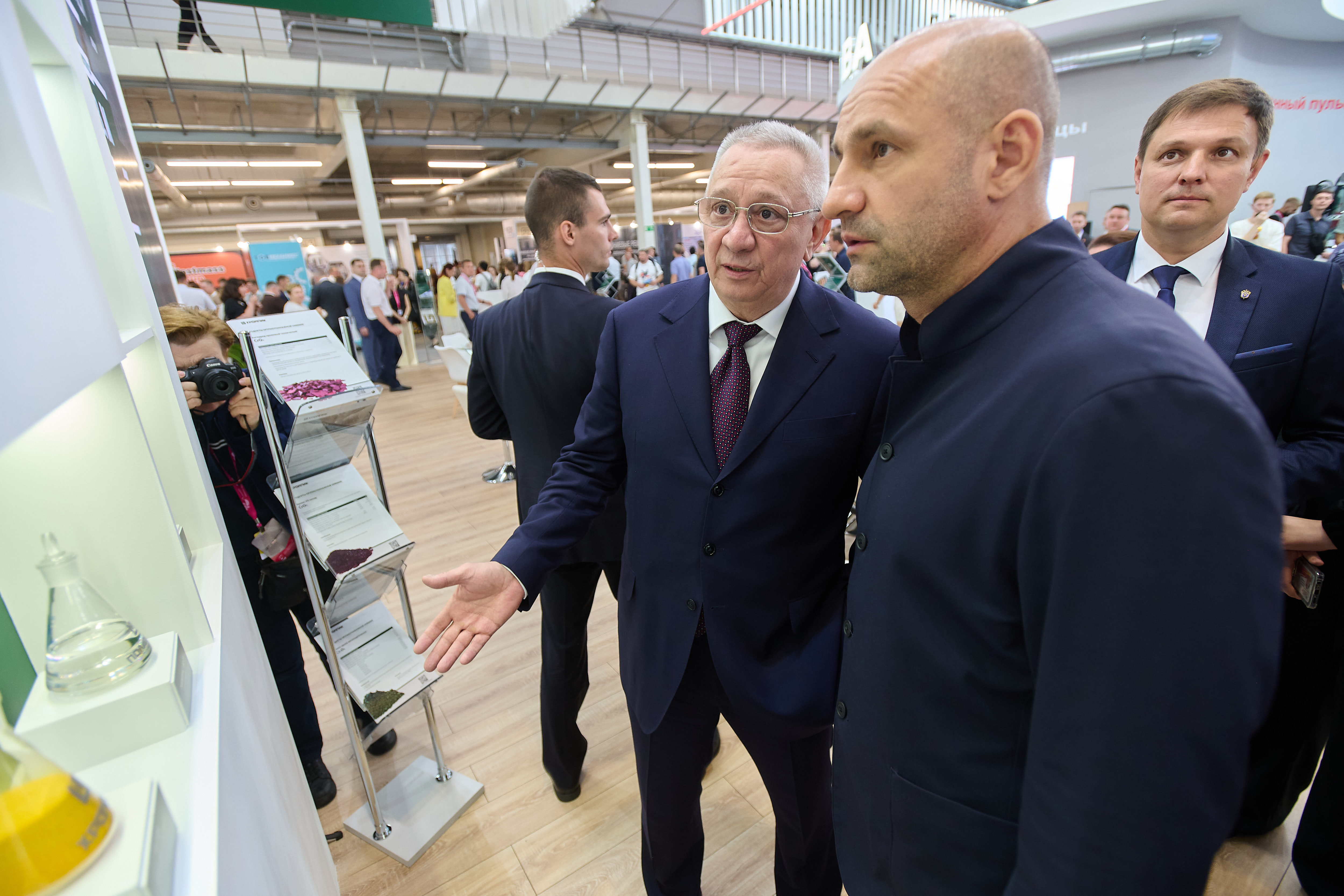 ГК «Полипласт» представила инновационные разработки на ИННОПРОМ-2026