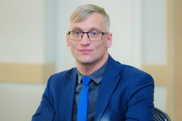 Кирилл Вечер, Nikoliers