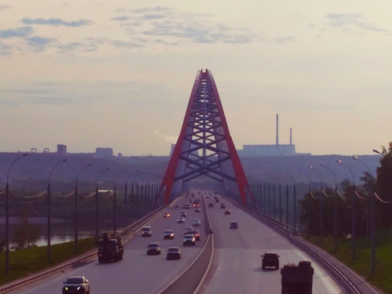 Бугринский мост - один из символов района и города. Фото: Алексей Коваленок / РБК Новосибирск