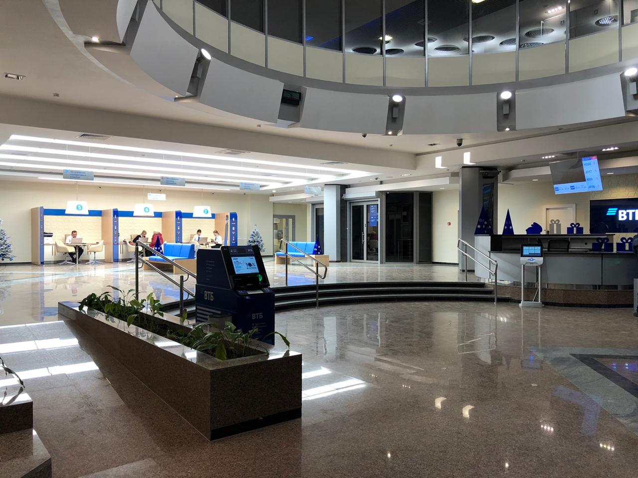 ВТБ обновил флагманский офис в Екатеринбурге