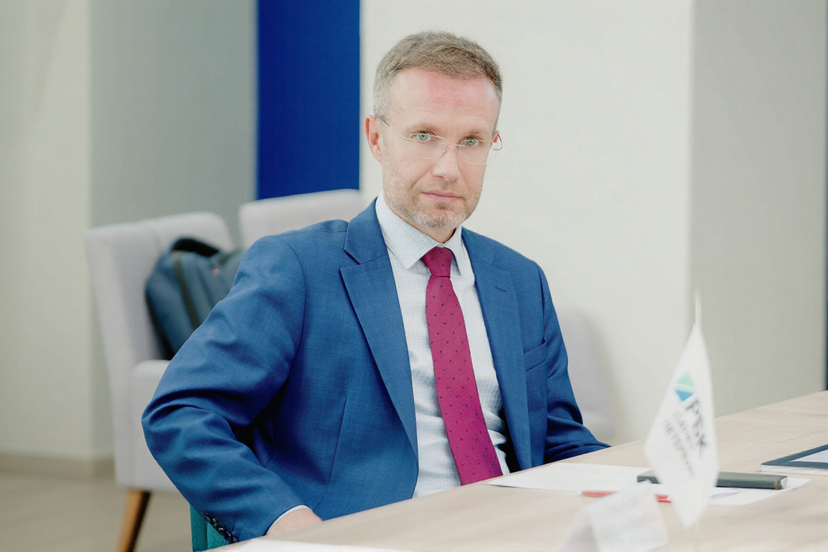 Юрий Коронен, Комитет по труду и занятости населения Санкт-Петербурга 