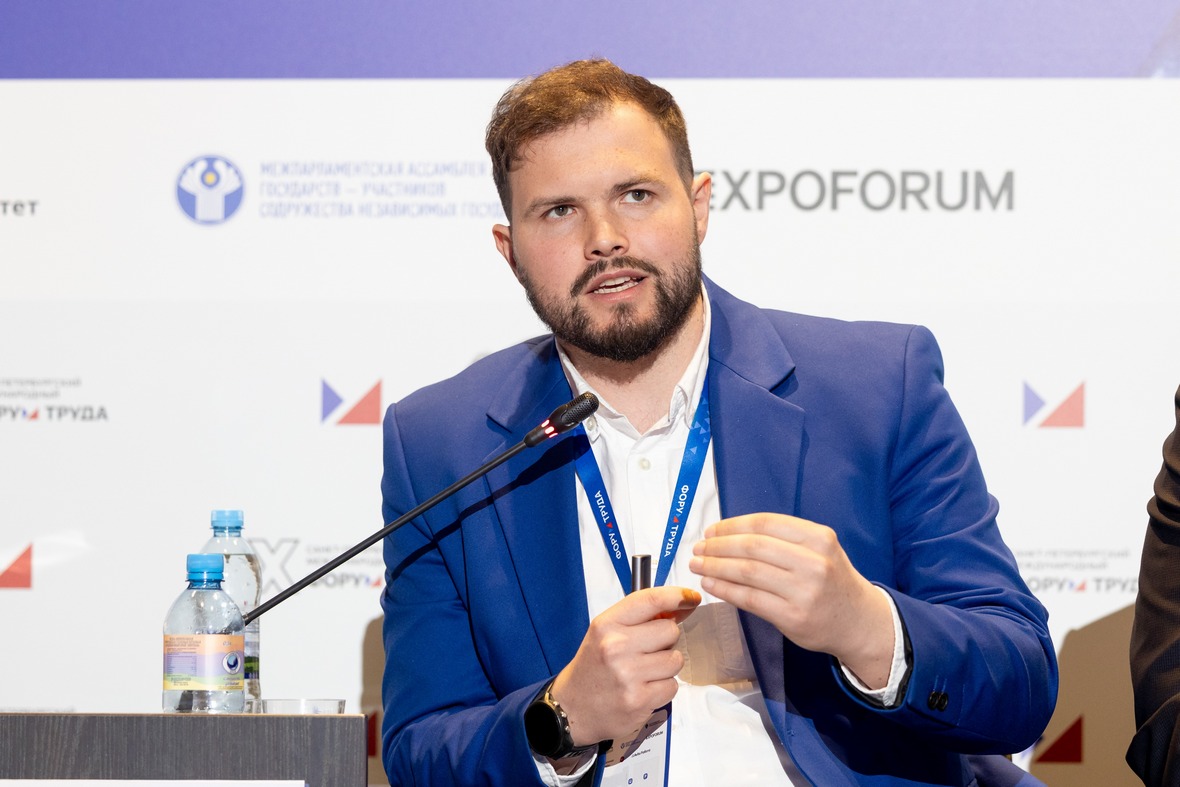 Вячеслав  Якубенко, НИУ ВШЭ