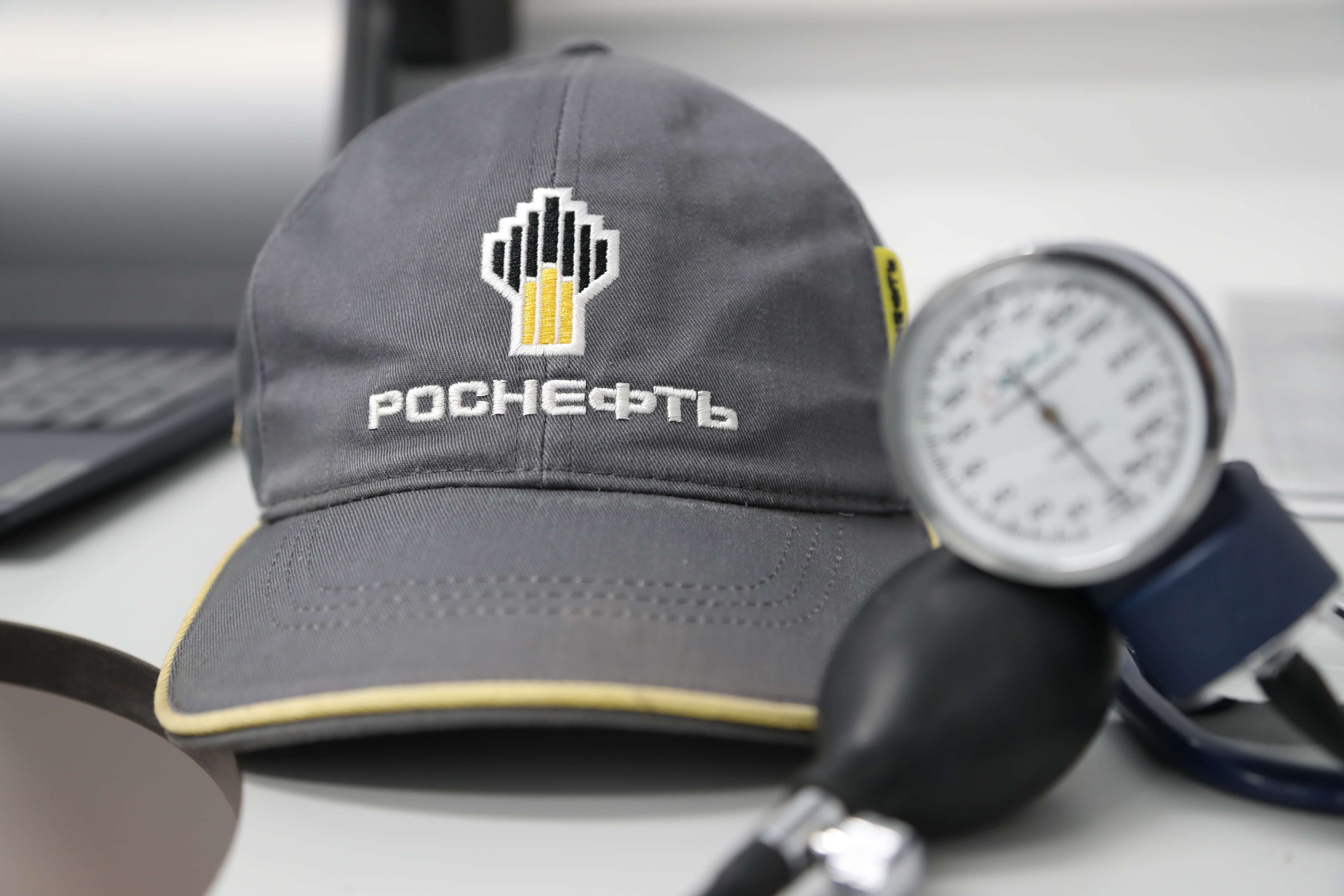 «РН-Юганскнефтегаз» ввел в работу мобильные медицинские комплексы