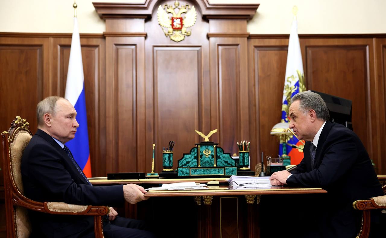 Виталий Мутко представил Владимиру Путину результаты работы ДОМ.РФ