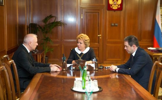 Глава Адыгеи обсудил с Валентиной Матвиенко социально-экономическое развитие республики