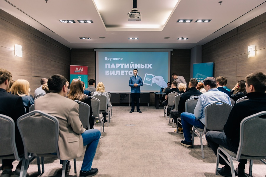 «Новые люди» открыли сеть местных отделений в Новосибирской области