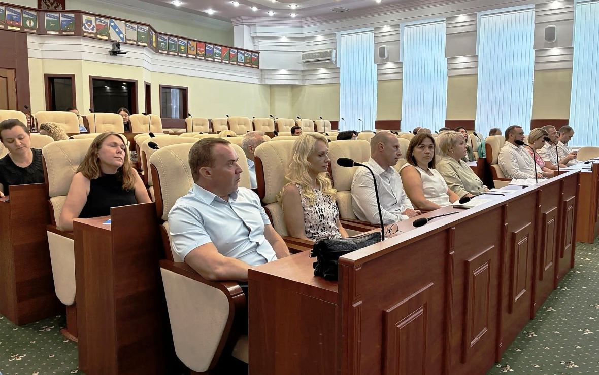 Фото: пресс-служба Курской областной Думы