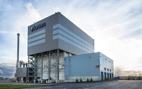 Завод Fortum в Клайпеде  перерабатывает 230 тыс. т отходов и биомассы в год, что резко сокращает выбросы парниковых газов по сравнению с захоронением отходов на свалках