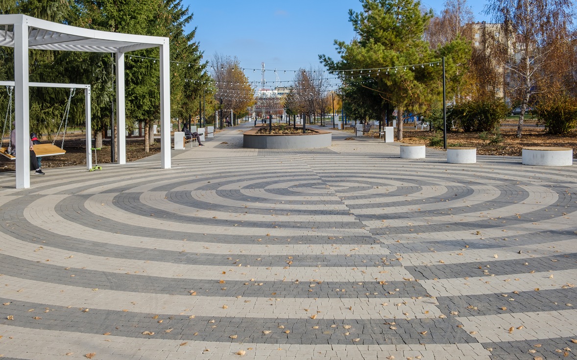 Аллея имени Салавата Юлаева