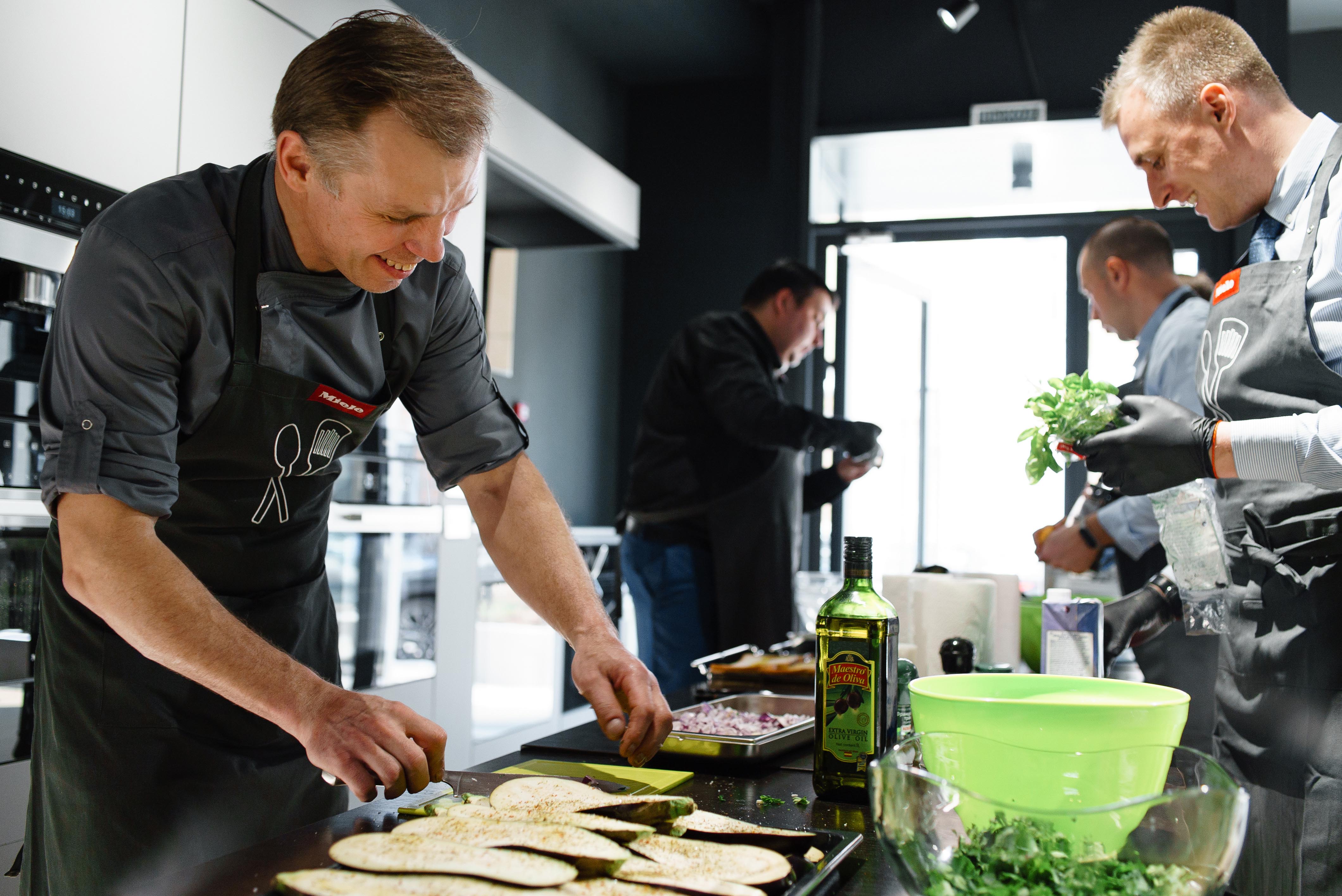 «Симона» открыла фирменный магазин Miele в бизнес-центре Corner Place