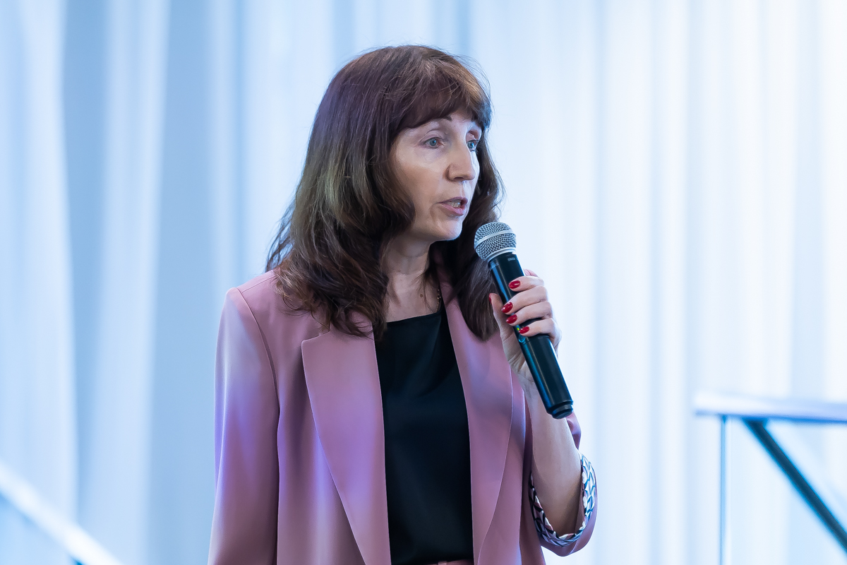 Елена Ткаченко, профессор кафедры экономики и управления предприятиями и производственными комплексами СПбГЭУ