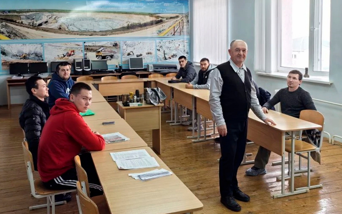 В Акъяре началась подготовка проходчиков при поддержке «Башкирской меди»