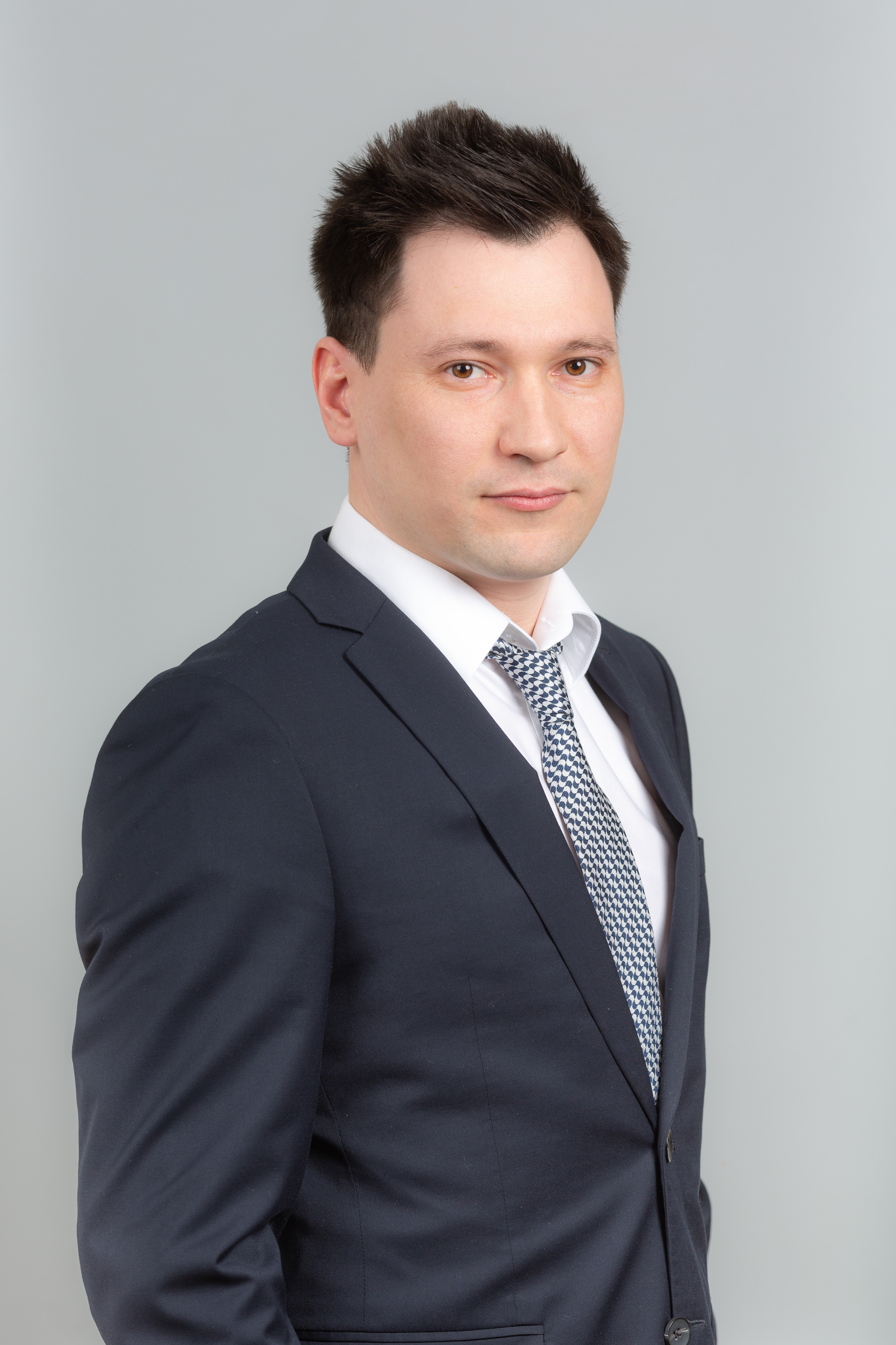 Региональный директор компании «Интерлизинг» Руслан Моллаев.