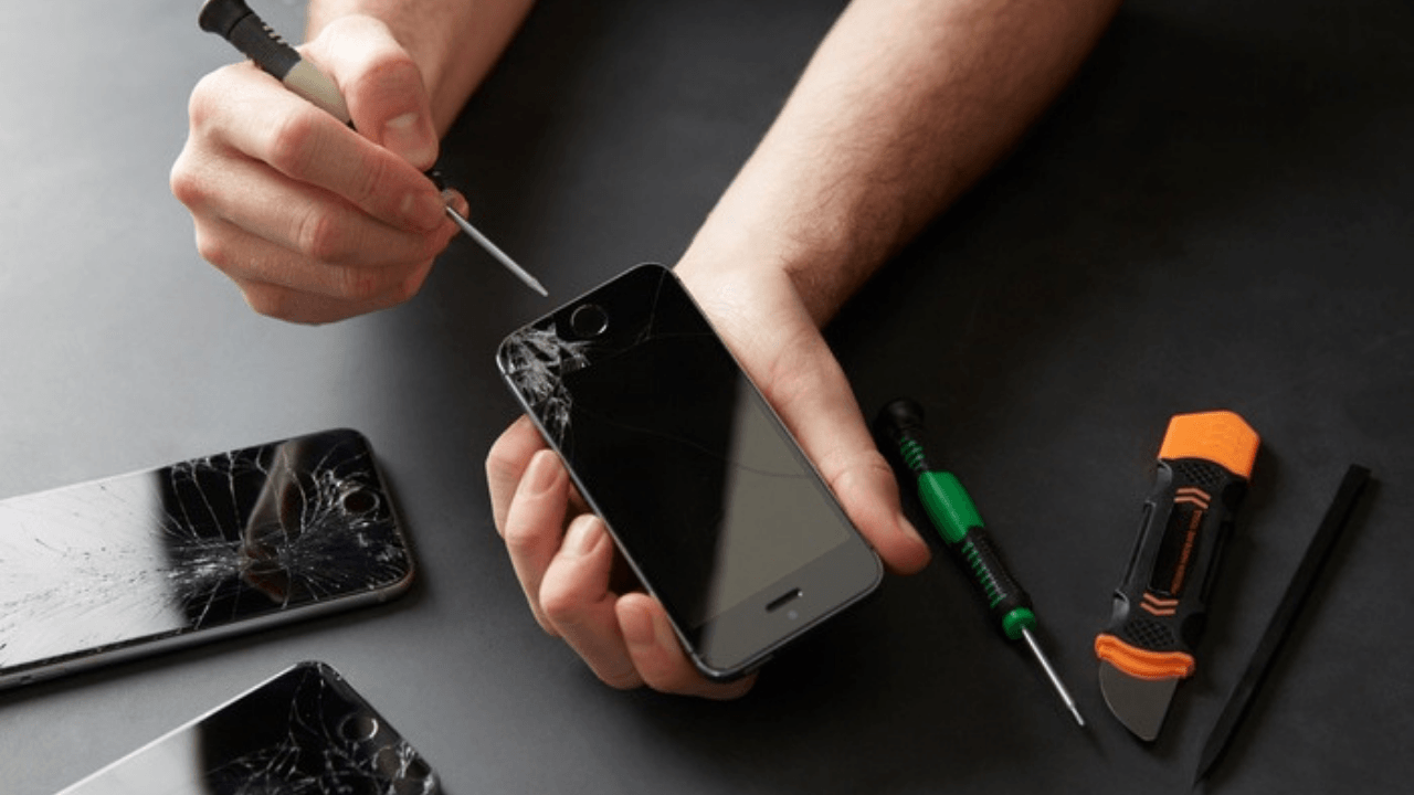 Как выбрать сервисный центр по ремонту iPhone