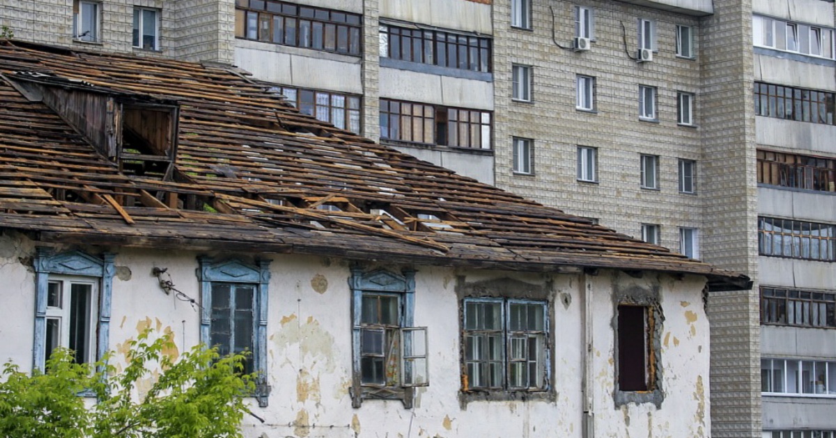 В Новосиюбирске около 360 домов признано авариийными. Фото: nsknews.info