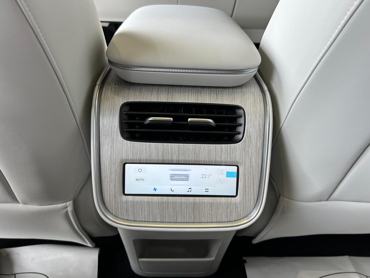 EXLANTIX: как премиум- сегмент подготовился к русской зиме