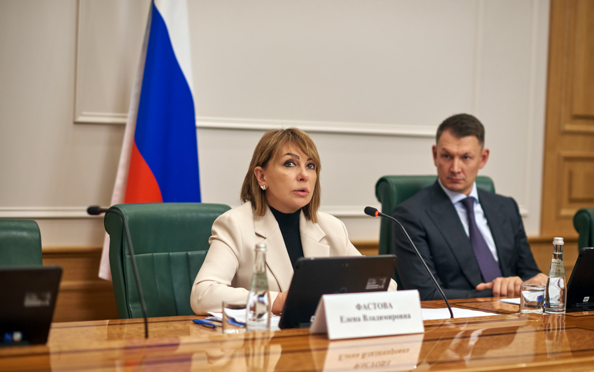 Елена Фастова, Александр Двойных (Фото: пресс-служба НСА)