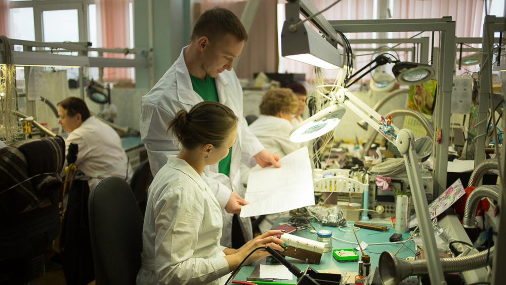 В Нижегородской области самую высокую зарплату получают учёные