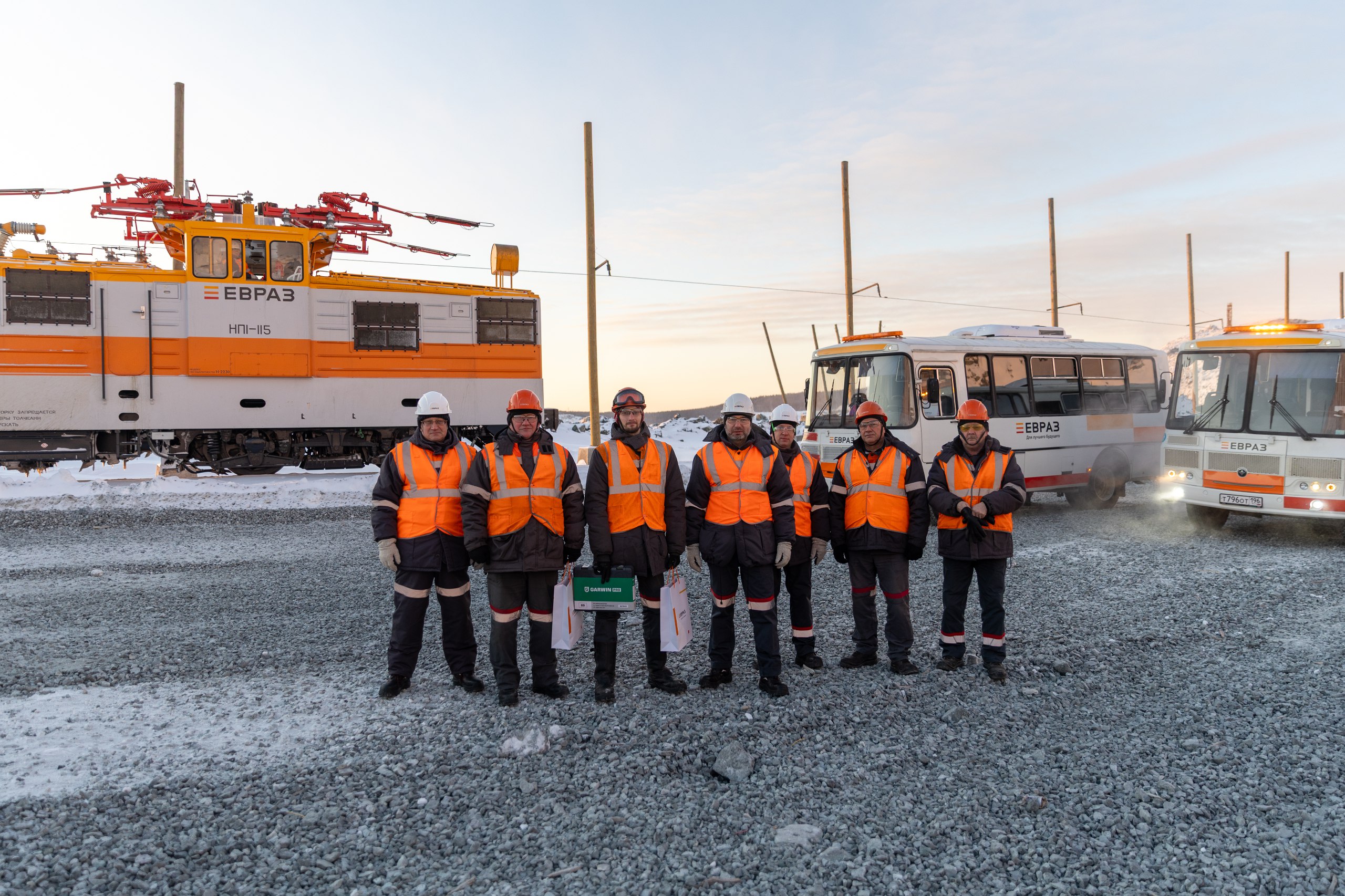 ЕВРАЗ КГОК обновляет технику и оборудование карьеров