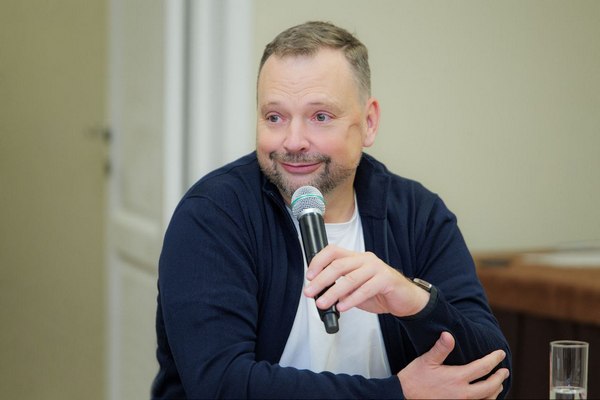Денис Левицкий, Лизинговая компания «Роделен»