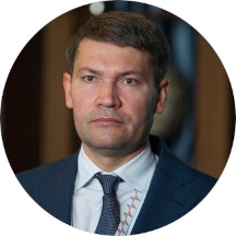 Рафаил Тугушев, Банк «Россия»
