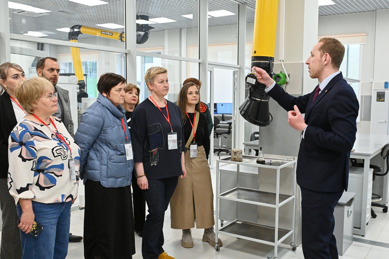Более 140 социальных инициатив получили грантовую поддержку «Лукойла»