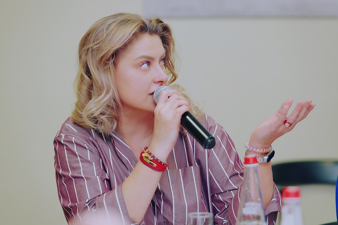 Ирина Комова, «ИнфоТеКС»