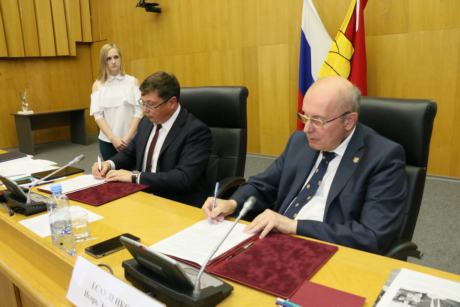 ВГУ и ВГМУ подписали договор о стратегическом партнерстве