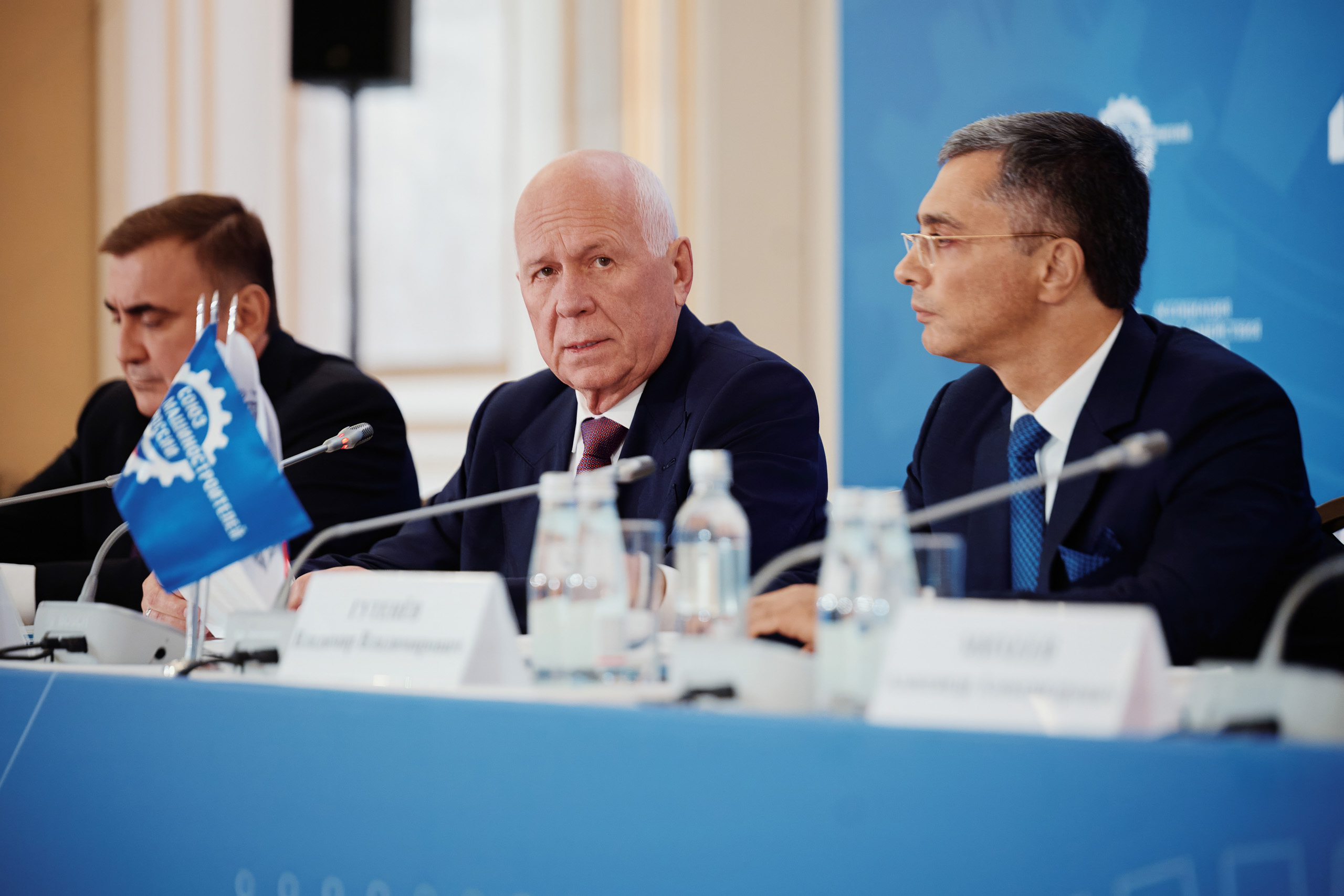 НОВИКОМ содействует устойчивости российской промышленности