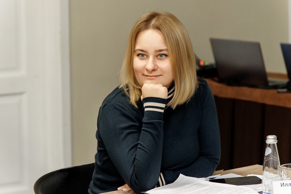 Иллона Виноградова, Lindaily