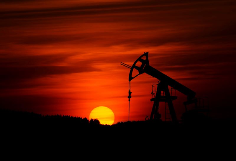 От чего зависит стоимость нефти в России