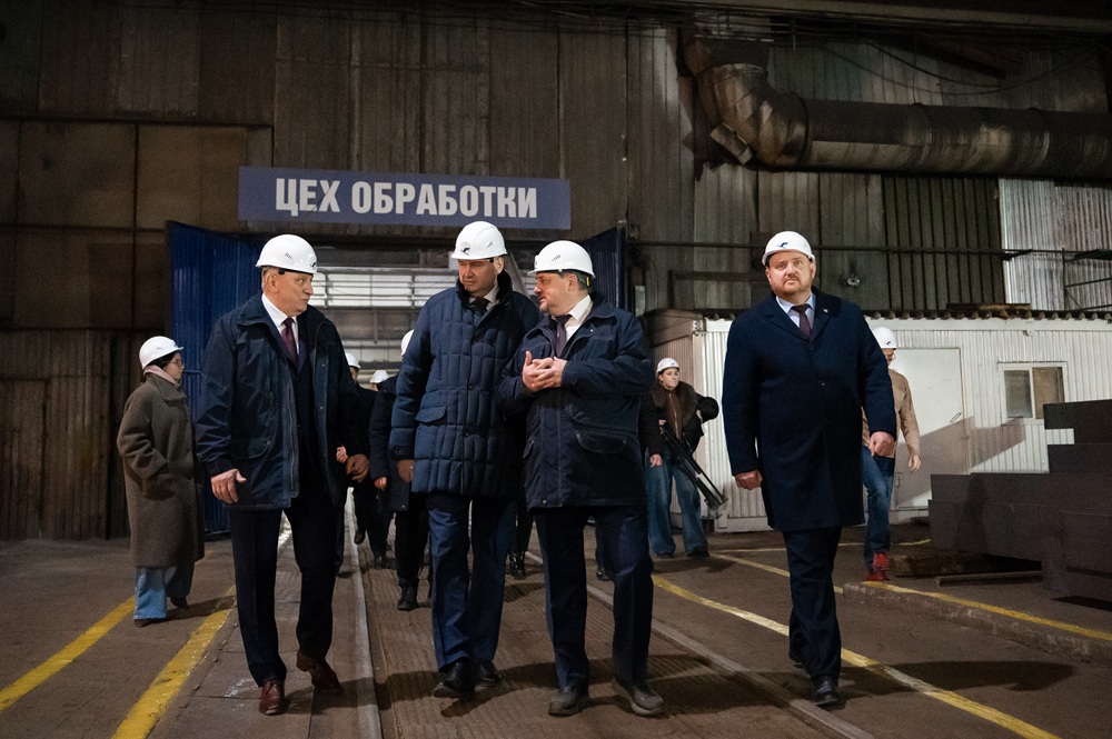 «СМК Орск» отмечает 90-летие запуском производства сэндвич-панелей