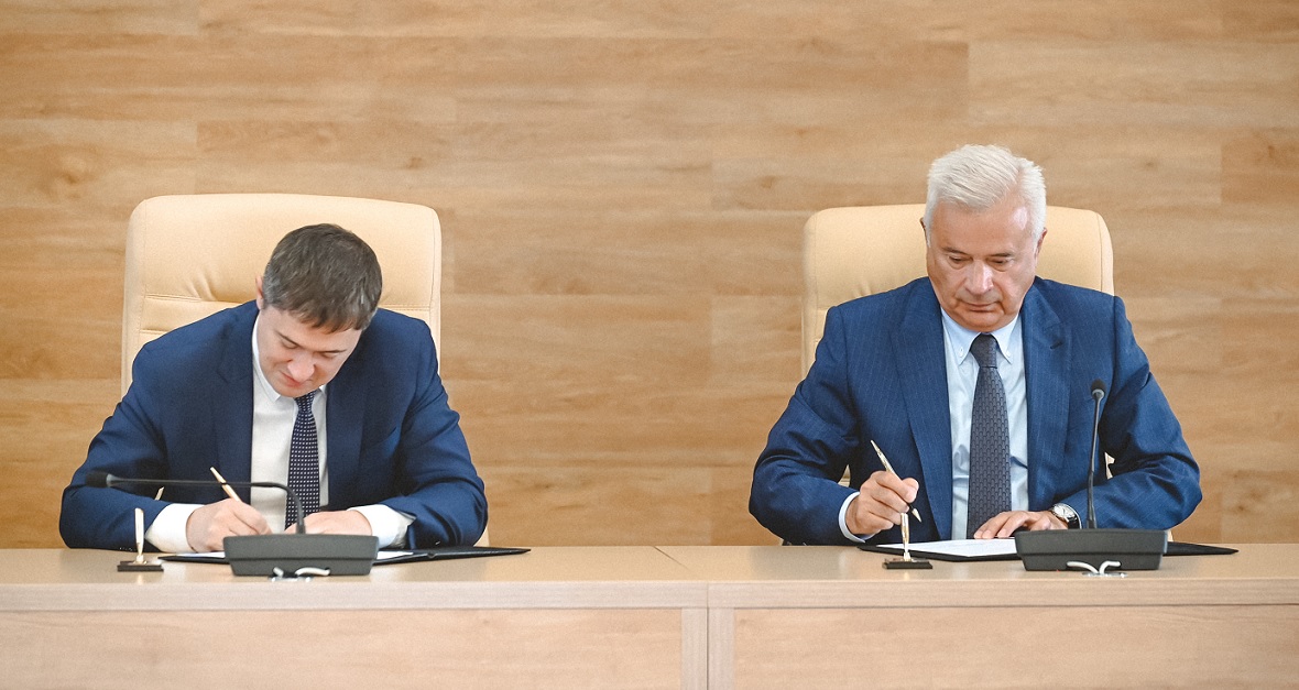 «ЛУКОЙЛ» и Прикамье подписали соглашение о сотрудничестве до 2025 года