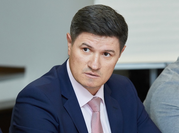 Сергей Сергеев (Tele2)