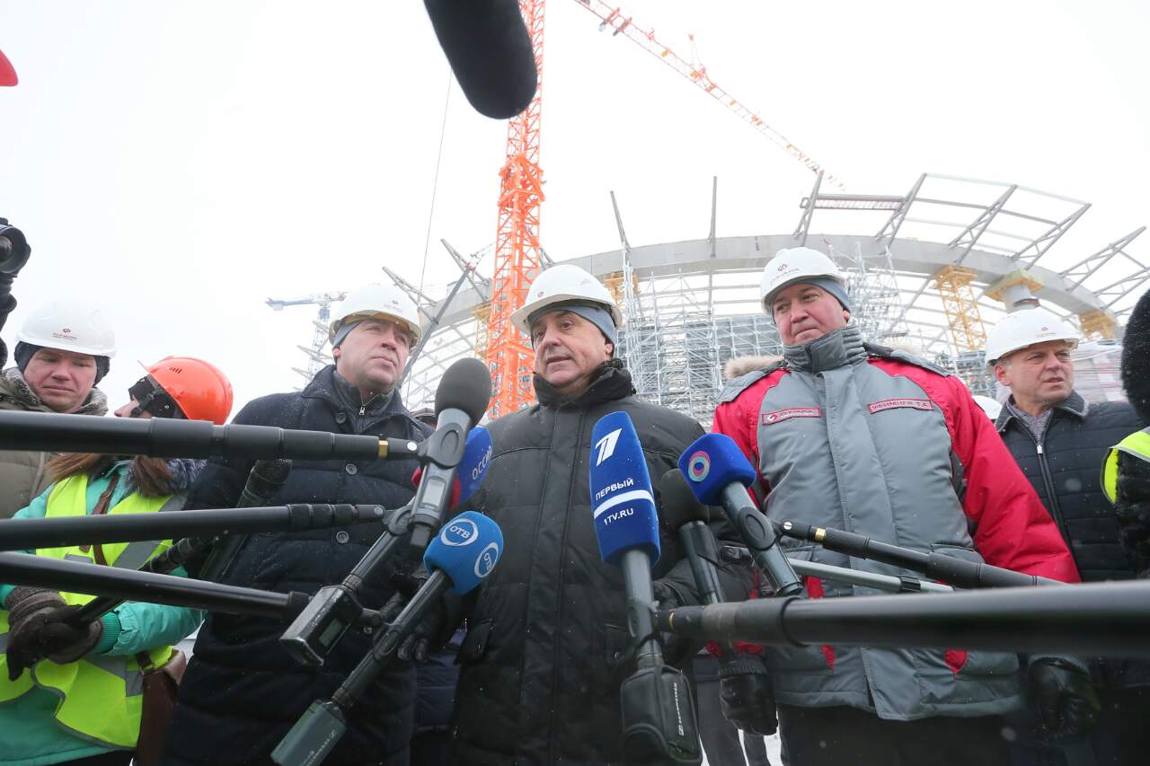 Виталий Мутко посетил строительную площадку «Екатеринбург-Арены»