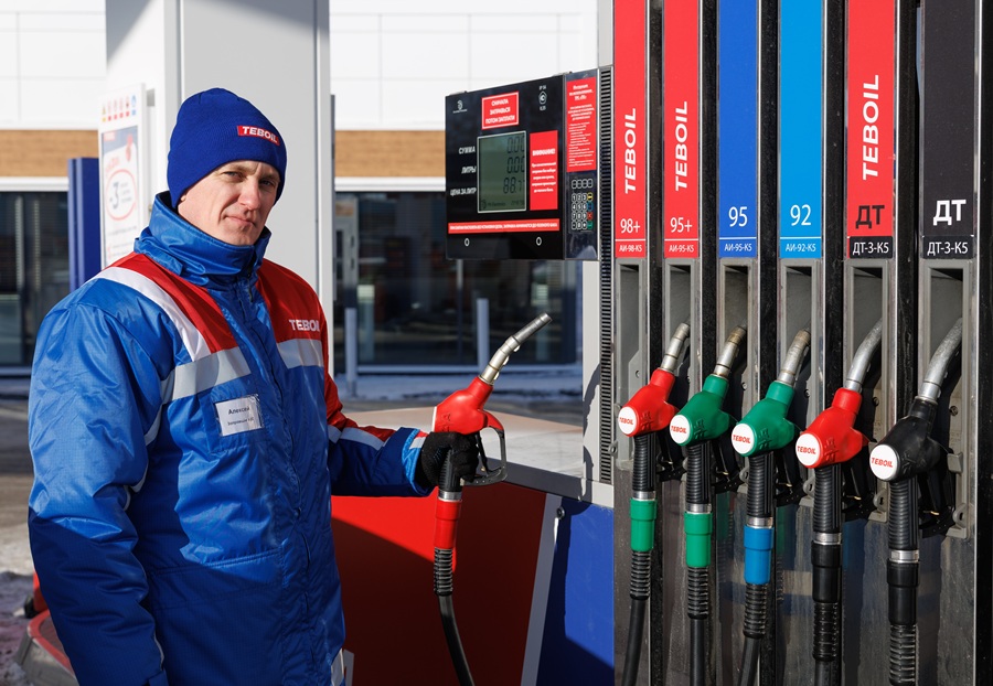 В Новосибирске завершили масштабный тест-драйв топлива и масел Teboil